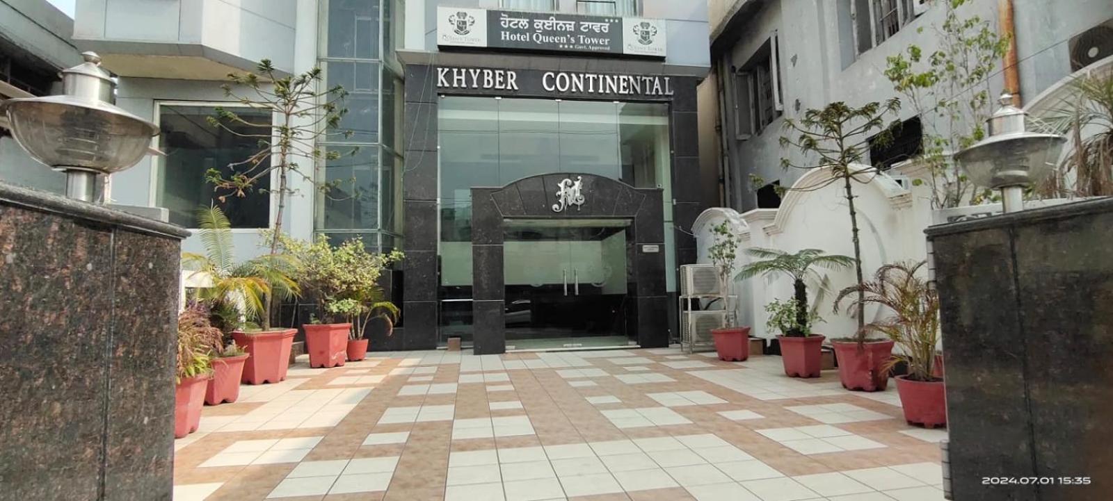 Hotel Queens Tower Amritsar Exteriér fotografie